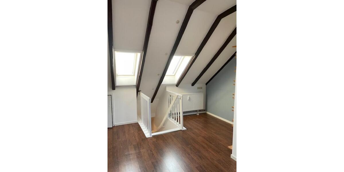 Dachgeschoßwohnung Wuppertal Brill - 1 Zimmer, 75 m&sup2;, 525&euro; | Angebot:24780684