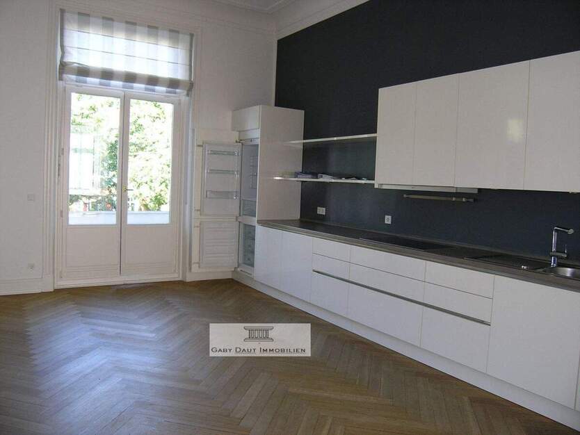 Harvestehude: Lux. repräsent. feinster Jugendstil m. Garten, modernisiert wohnen + arbeiten 6 zimmer