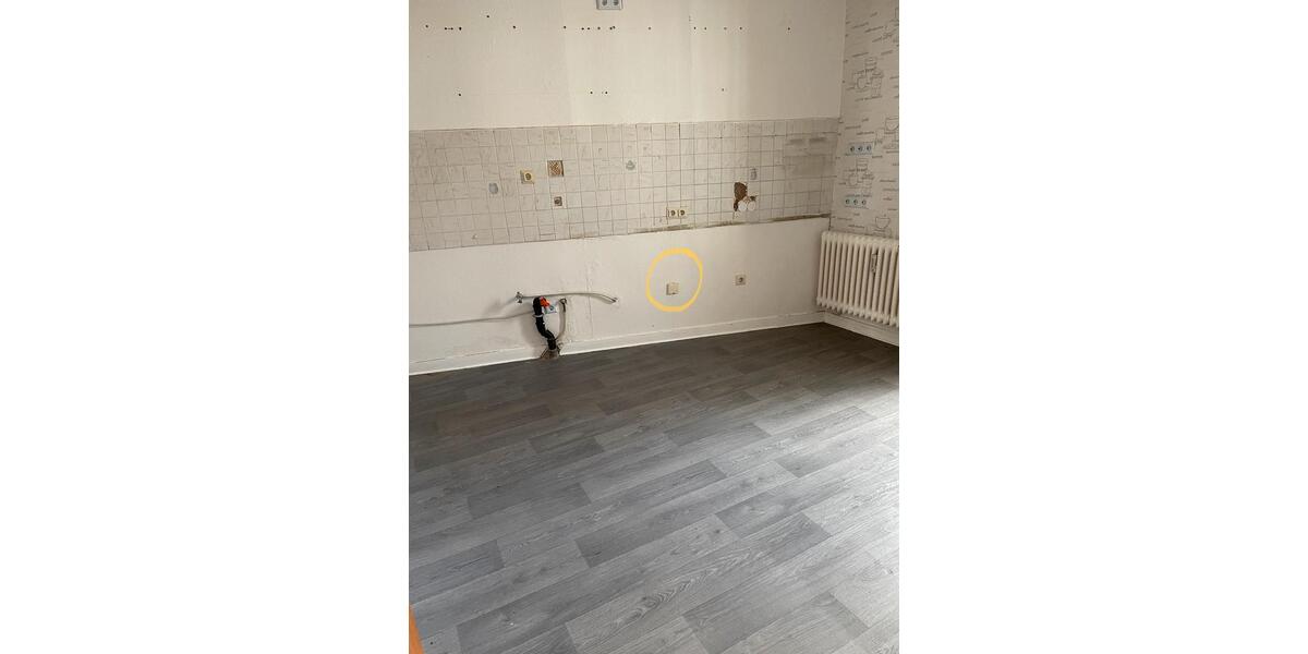 Etagenwohnung Dassel - 5 Zimmer, 150 m&sup2;, 900&euro; | Angebot:26338457
