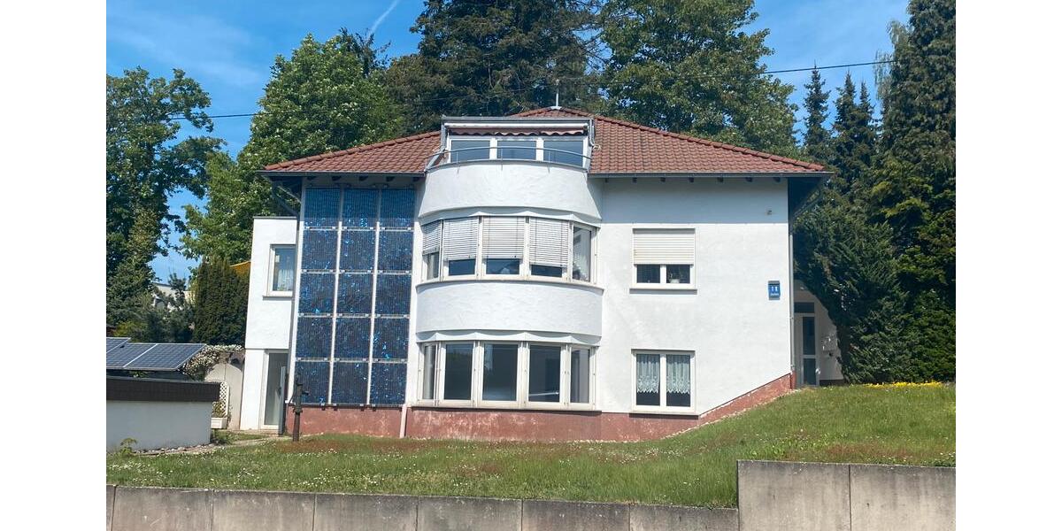 Erdgeschoßwohnung Schiffweiler - 2 Zimmer, 95 m&sup2;, 760&euro; | Angebot:26531600