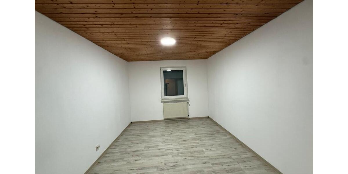 Wohnen auf Zeit Heide - 6 Zimmer, 14 m&sup2;, 300&euro; | Angebot:24681330