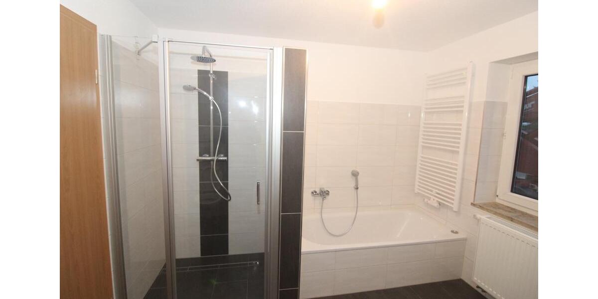 Erdgeschoßwohnung Treuchtlingen - 3 Zimmer, 81 m&sup2;, 810&euro; | Angebot:24584841
