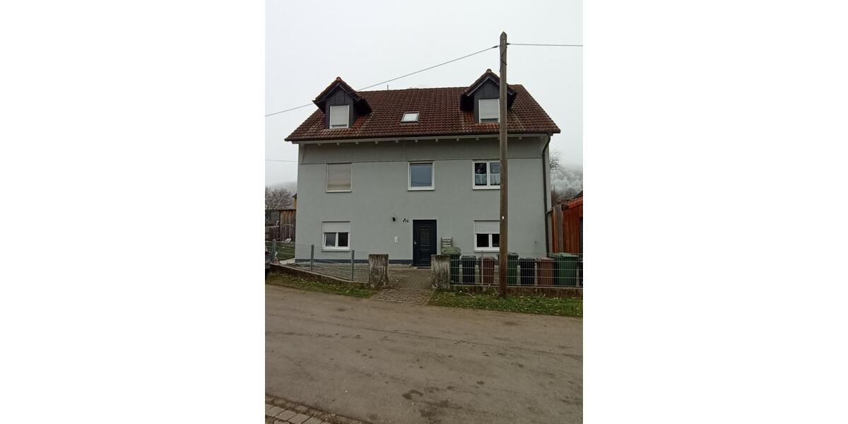 Erdgeschoßwohnung Treuchtlingen - 3 Zimmer, 81 m&sup2;, 924&euro; | Angebot:24584841