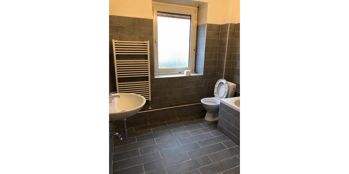 Etagenwohnung Merzig - 2 Zimmer, 65 m&sup2;, 750&euro; | Angebot:26040577