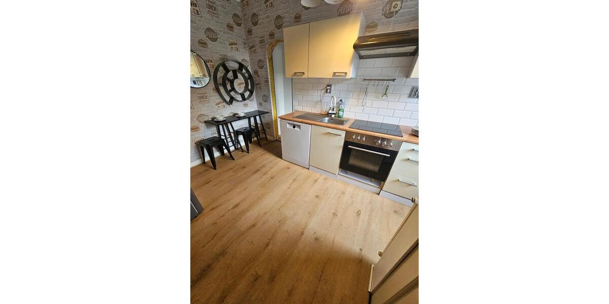 Wohnen auf Zeit Heidelberg Peterstal - 1 Zimmer, 22 m&sup2;, 499&euro; | Angebot:26359868