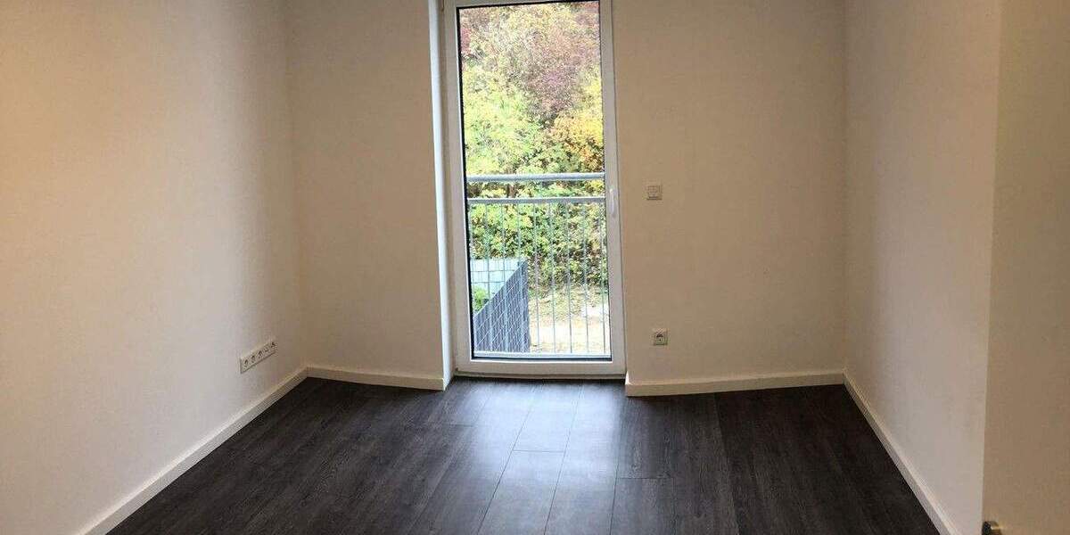 Reihenmittelhaus Grünstadt - 6 Zimmer, 145 m&sup2;, 1.870&euro; | Angebot:25806706