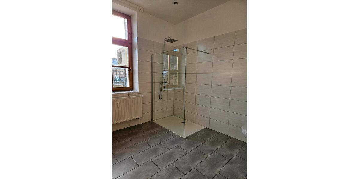 Erdgeschoßwohnung Schwarza - 2.5 Zimmer, 57 m&sup2;, 500&euro; | Angebot:26301168