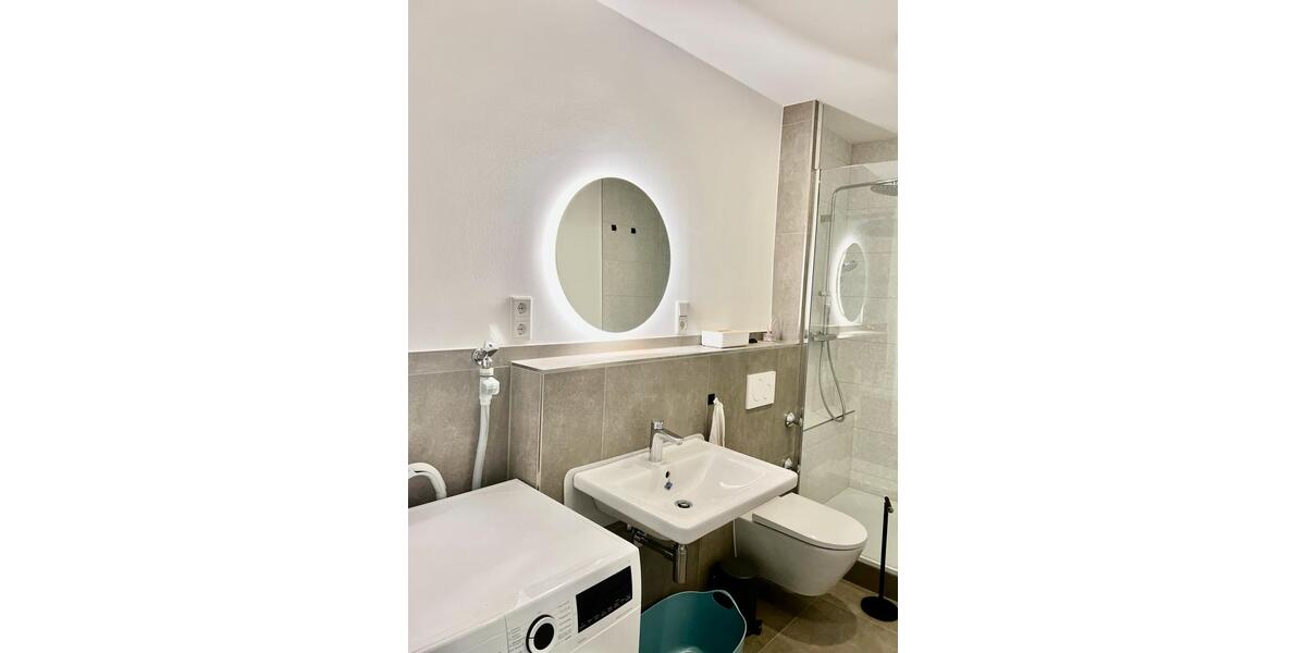 Etagenwohnung Bonn Beuel-Mitte - 4 Zimmer, 110 m&sup2;, 2.500&euro; | Angebot:26164560