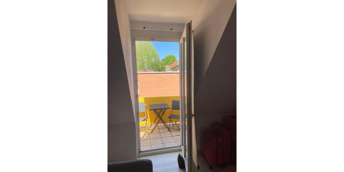 Dachgeschoßwohnung Bad Neustadt an der Saale - 2.5 Zimmer, 70 m&sup2;, 895&euro; | Angebot:26632556