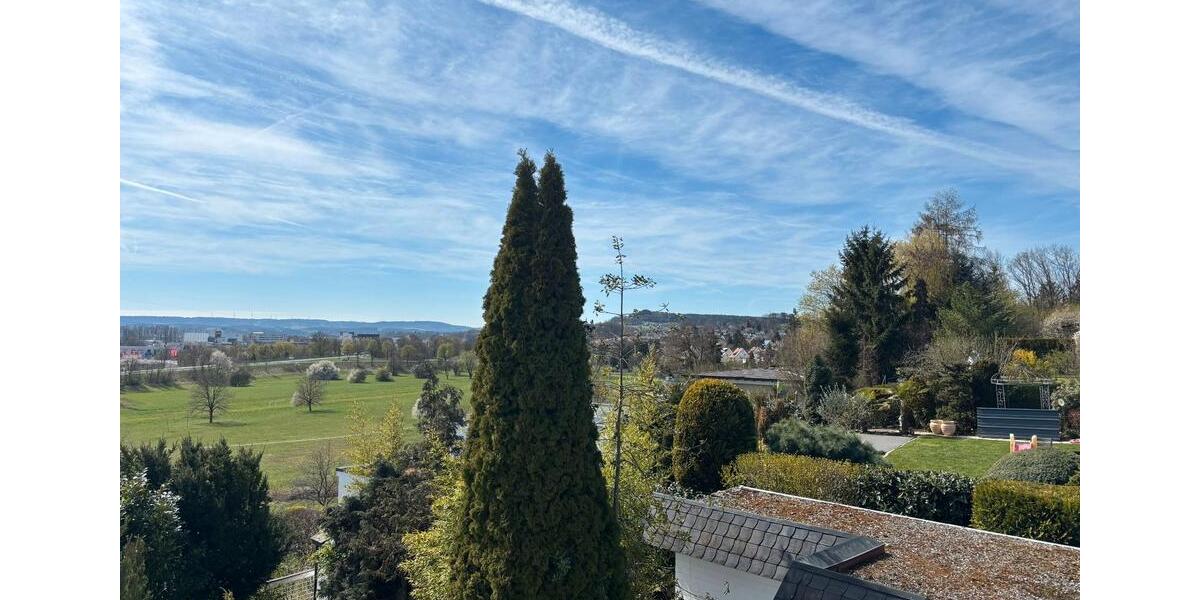 Dachgeschoßwohnung Kulmbach Blaich - 4 Zimmer, 165 m&sup2;, 1.400&euro; | Angebot:26245275