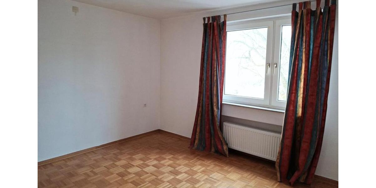 Etagenwohnung Diemelstadt - 3 Zimmer, 86 m&sup2;, 510&euro; | Angebot:25078561