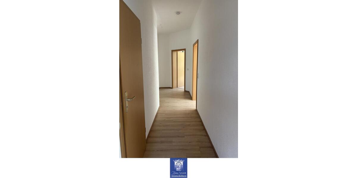 Etagenwohnung Freital - 2 Zimmer, 53 m&sup2;, 450&euro; | Angebot:26679952