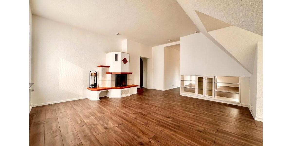 Maisonettenwohnung Zetel - 5.5 Zimmer, 170 m&sup2;, 1.200&euro; | Angebot:25979487