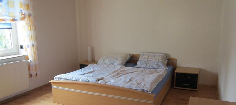 Wohnen auf Zeit Hameln - 3 Zimmer, 101 m&sup2;, 450&euro; | Angebot:23863069