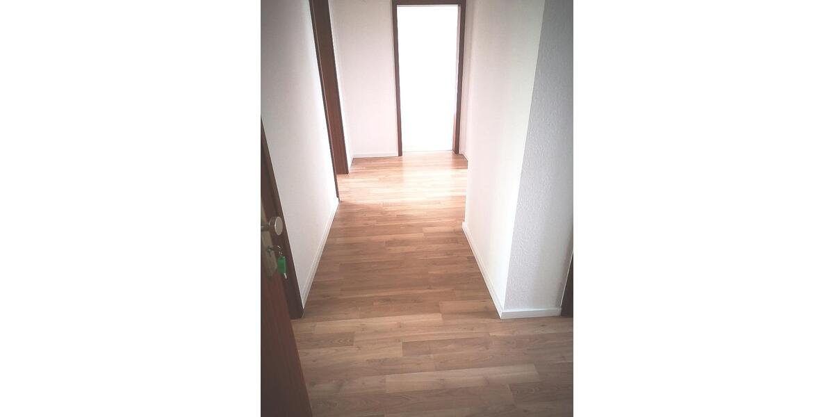 Dachgeschoßwohnung Wurzen - 2 Zimmer, 51 m&sup2;, 315&euro; | Angebot:25381785