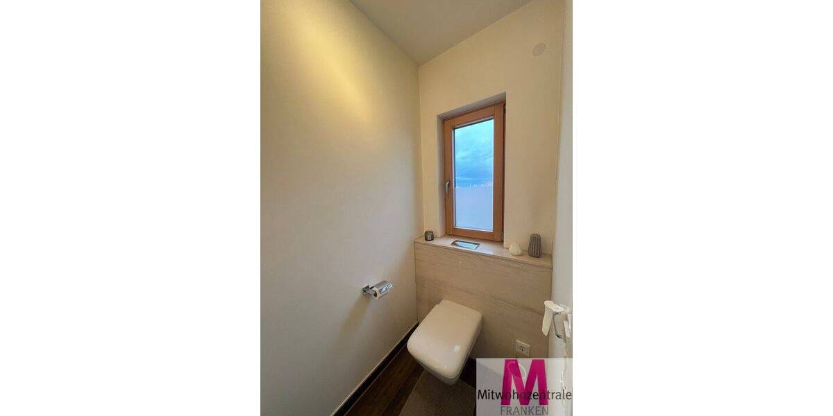 Etagenwohnung Schwabach - 4 Zimmer, 135 m&sup2;, 1.885&euro; | Angebot:26766919