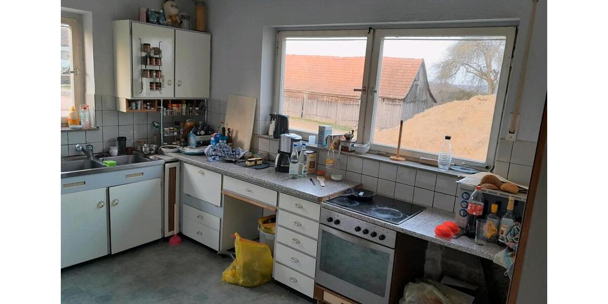 Einfamilienhaus Künzelsau - 8 Zimmer, 160 m&sup2;, 1.300&euro; | Angebot:25414810