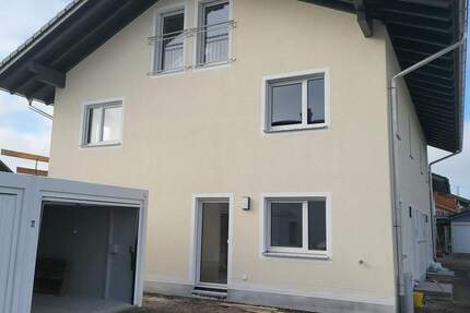 Haus Riedering Niedermoosen - 5 Zimmer, 138 m&sup2;, 2.300&euro; | Angebot:24808547