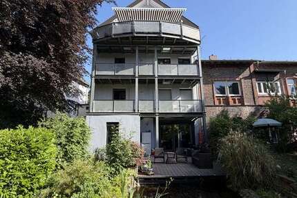 Wohnung Wiesbaden Nordost - 5 Zimmer, 165 m&sup2;, 3.000&euro; | Angebot:26804075