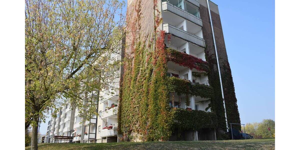 Etagenwohnung Hainichen - 4 Zimmer, 69 m&sup2;, 342&euro; | Angebot:25999886