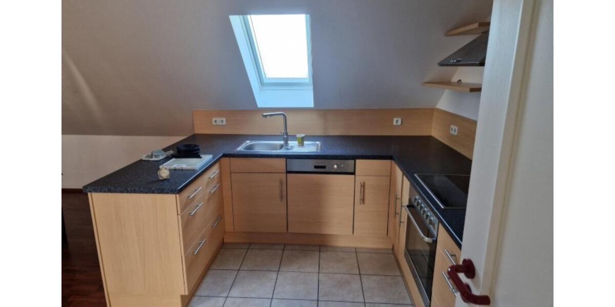 Dachgeschoßwohnung Allershausen - 1 Zimmer, 53 m&sup2;, 450&euro; | Angebot:25961687