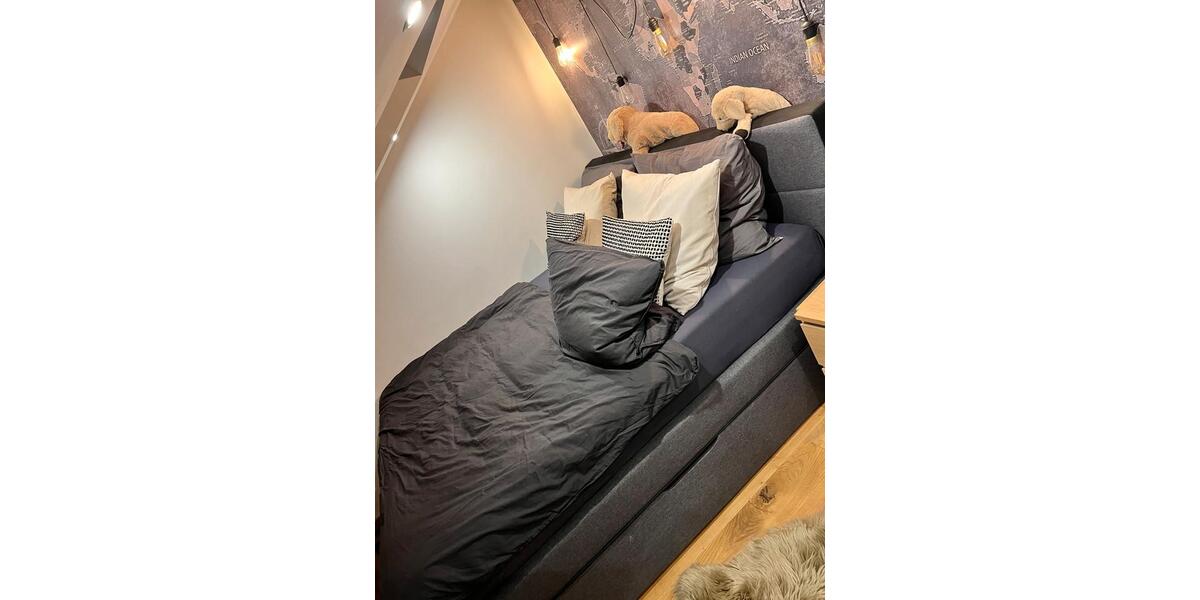 Dachgeschoßwohnung Dornburg - 2.5 Zimmer, 70 m&sup2;, 1.200&euro; | Angebot:26663199