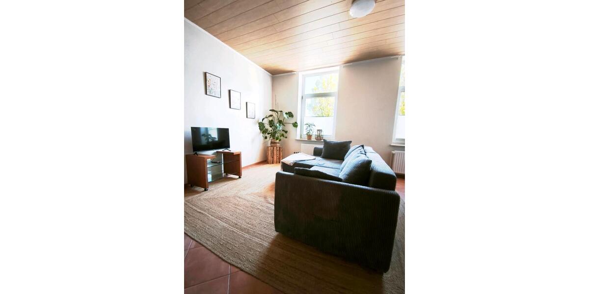 Wohnen auf Zeit Bockhorn - 2 Zimmer, 60 m&sup2;, 65&euro; | Angebot:26411375