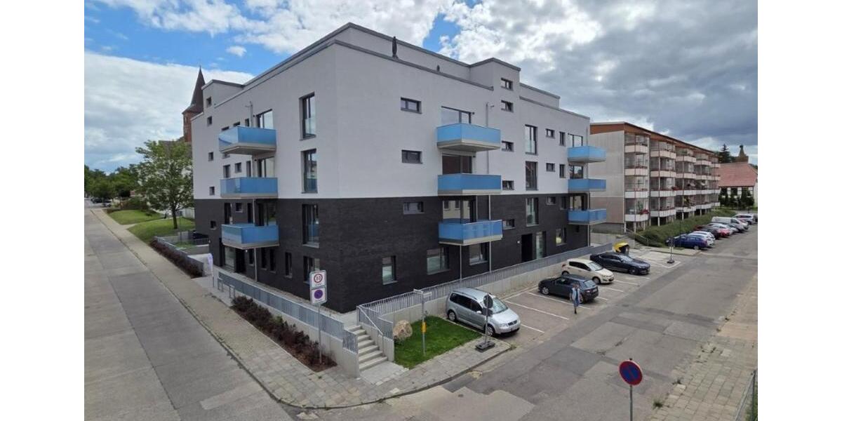 Etagenwohnung Pasewalk - 2 Zimmer, 75 m&sup2;, 975&euro; | Angebot:25755800