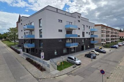 Wohnung Pasewalk - 2 Zimmer, 75 m&sup2;, 975&euro; | Angebot:25755800