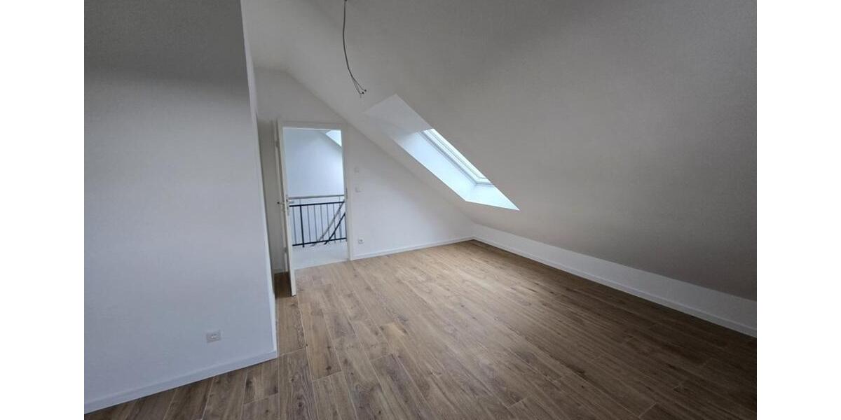 Reihenhaus Höchst im Odenwald - 4 Zimmer, 120 m&sup2;, 1.400&euro; | Angebot:26236776