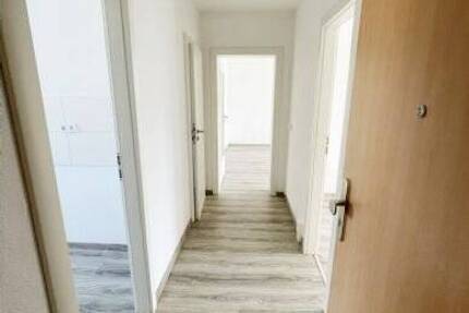 Wohnung Eilenburg Eilenburg-Berg - 3 Zimmer, 58 m&sup2;, 300&euro; | Angebot:26489268