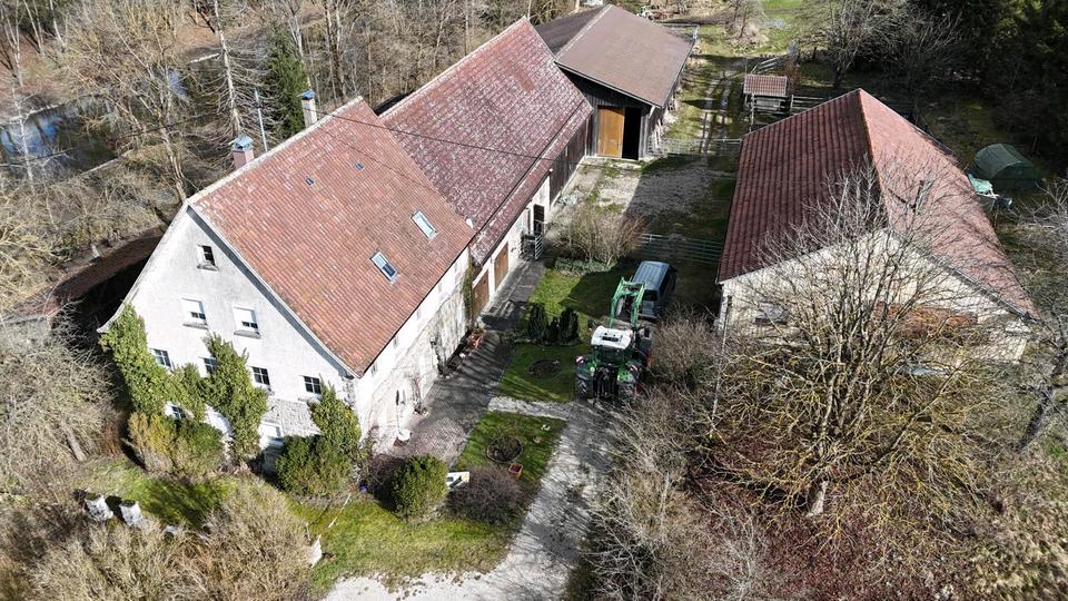 Etagenwohnung Ellenberg - 10 Zimmer, 170 m&sup2;, 1.600&euro; | Angebot:24548051