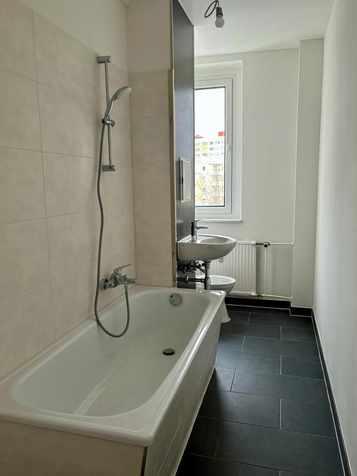 3-Raum Wohnung in ruhiger Lage zimmer