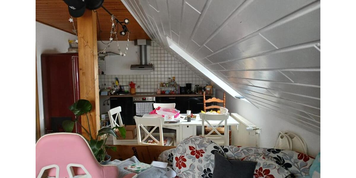 2 Zimmer-Dachgeschosswohnung 2 zimmer