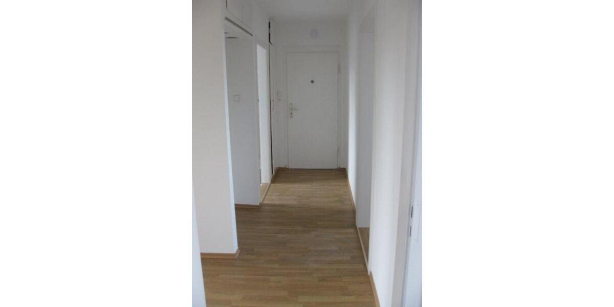 Erdgeschoßwohnung Jüterbog - 3 Zimmer, 71 m&sup2;, 450&euro; | Angebot:22486016