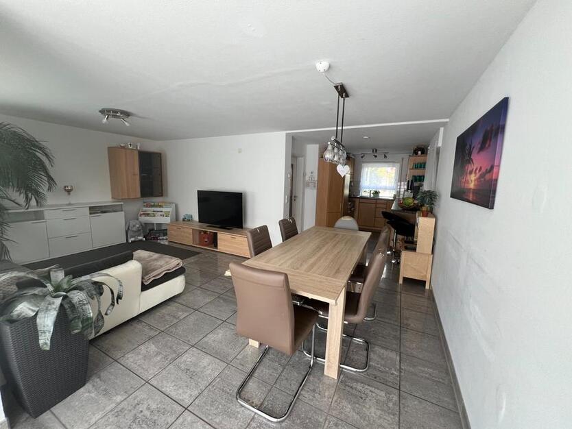 Doppelhaushälfte mit Sauna, Whirlpool & PV-Anlage zu vermieten