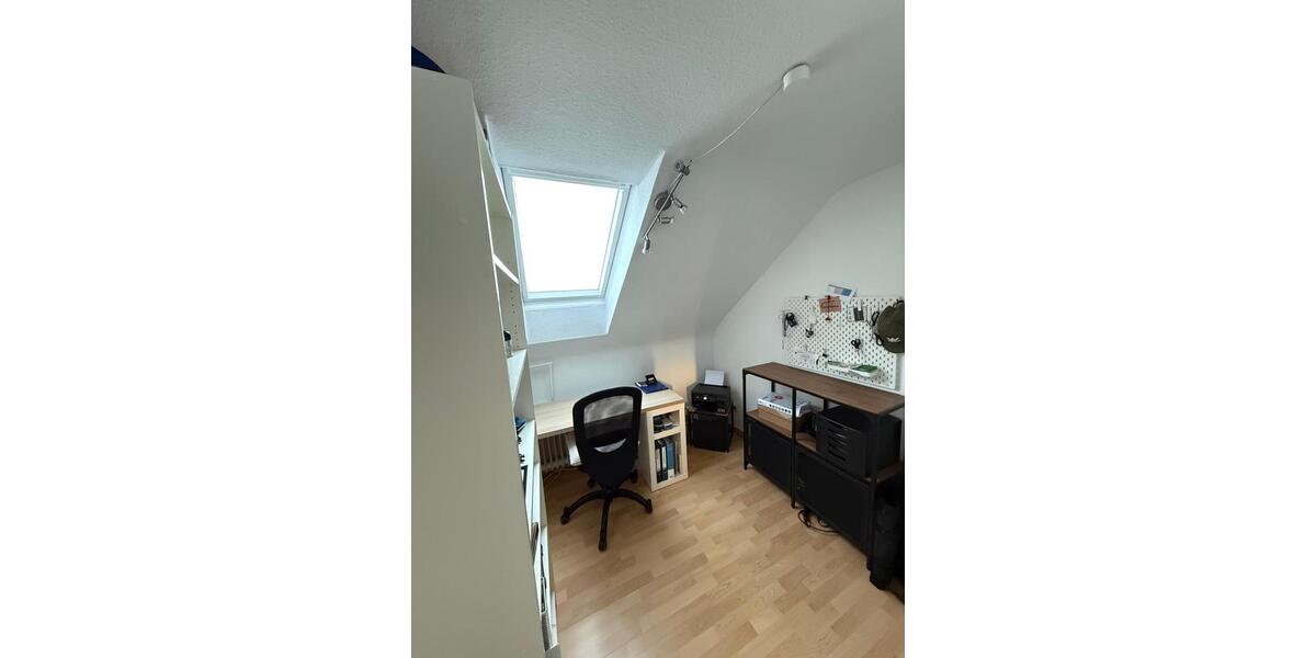 Dachgeschoßwohnung Dortmund Hombruch - 4 Zimmer, 80 m&sup2;, 940&euro; | Angebot:24728644