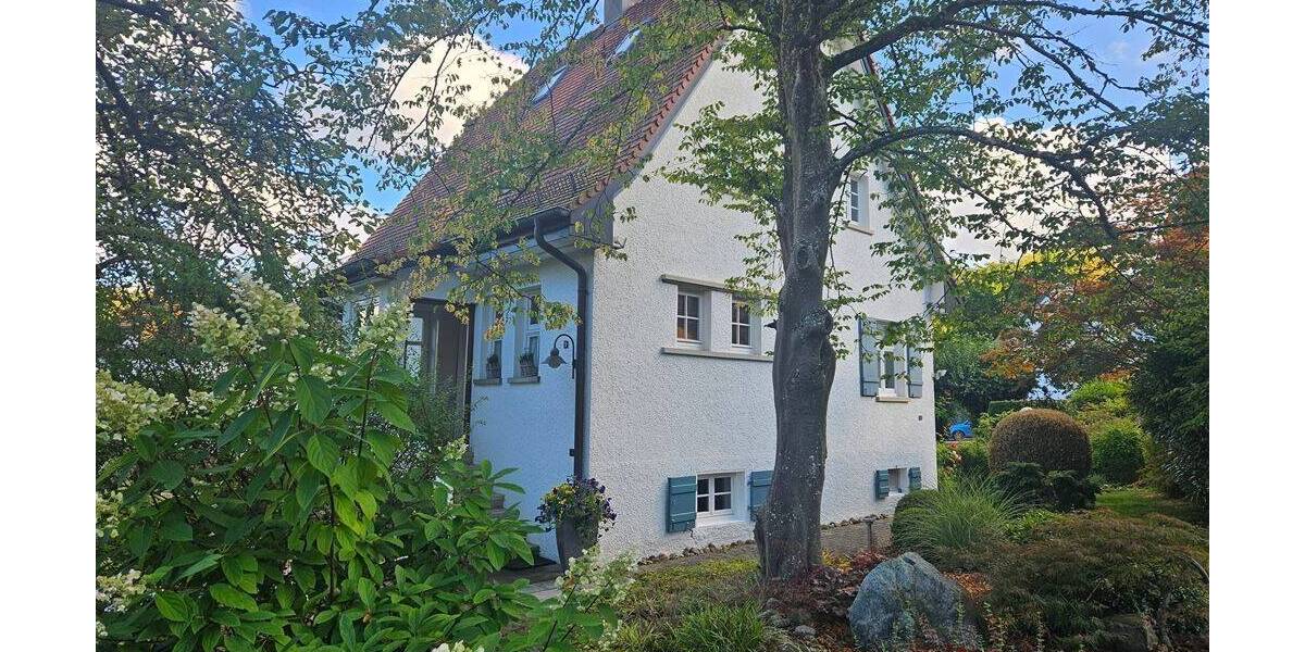 Gartenliebhaber gesucht - 1-Fam.-Haus mit traumhaftem Garten in ruhiger Lage 5 zimmer