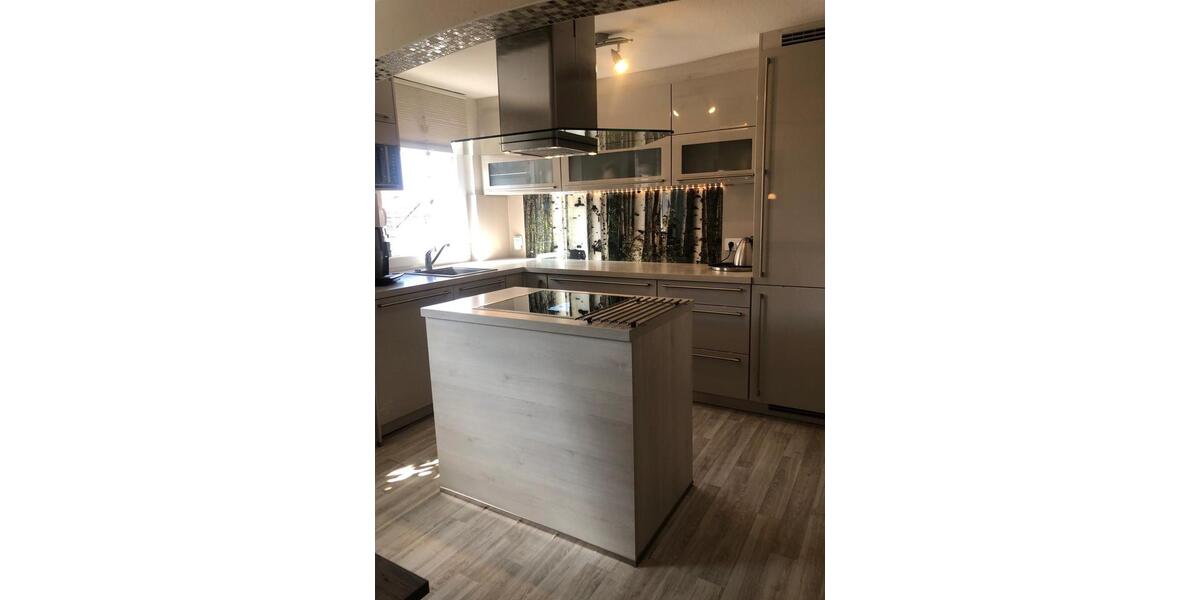 Maisonettenwohnung Dunningen - 6 Zimmer, 140 m&sup2;, 1.200&euro; | Angebot:25311142