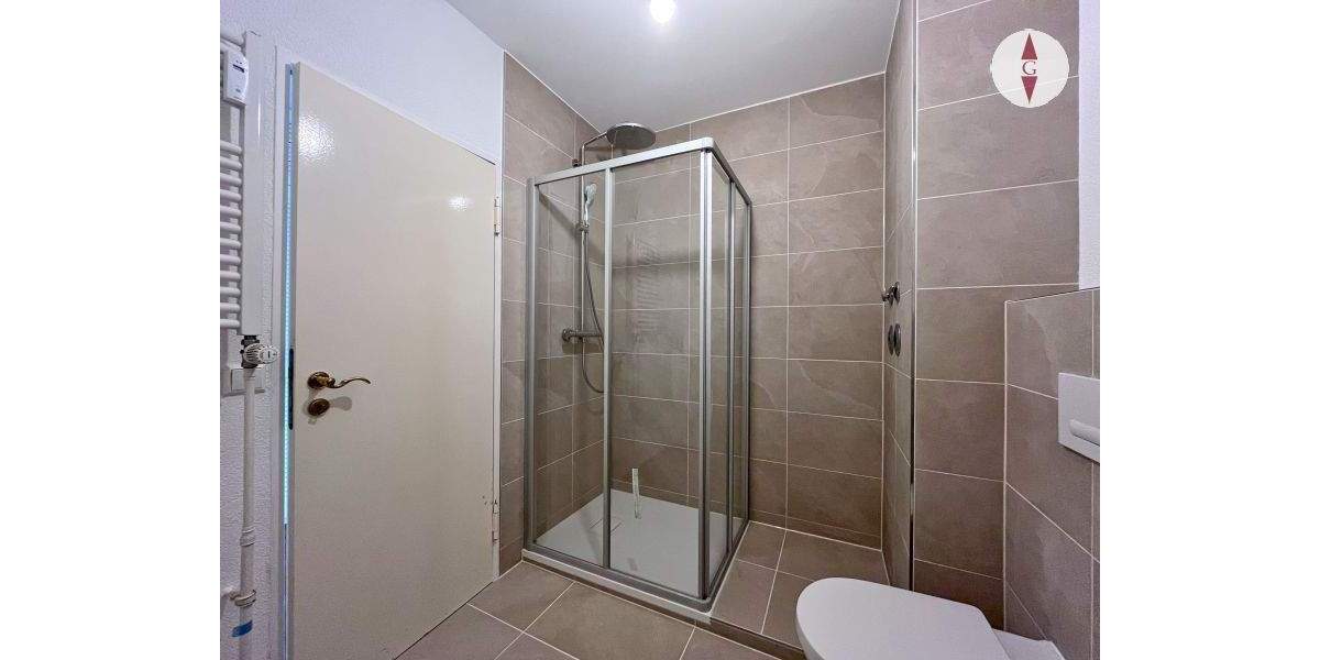 Etagenwohnung Baden-Baden Innenstadt - 2 Zimmer, 128 m&sup2;, 1.480&euro; | Angebot:26543840