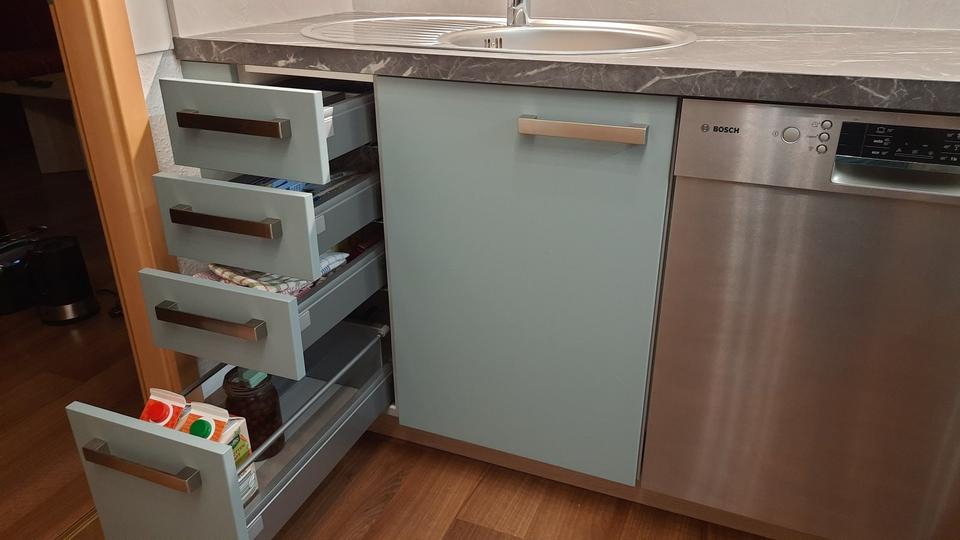 Etagenwohnung Zella-Mehlis Mehlis - 4 Zimmer, 81 m&sup2;, 438&euro; | Angebot:25364702