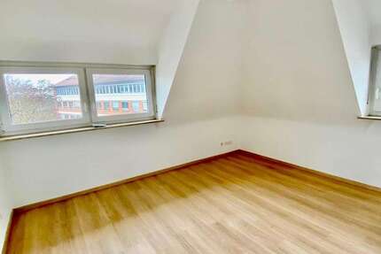 Wohnung Stuttgart Stuttgart-Ost - 4 Zimmer, 64 m&sup2;, 1.060&euro; | Angebot:25541704
