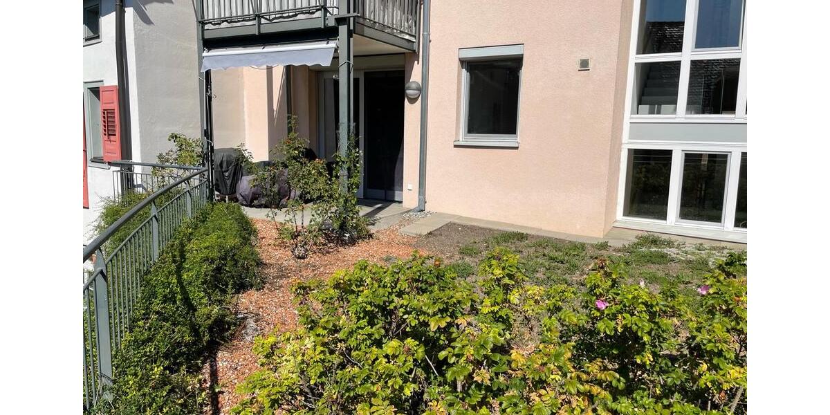 Erdgeschoßwohnung Engen - 2.5 Zimmer, 63 m&sup2;, 900&euro; | Angebot:25923472