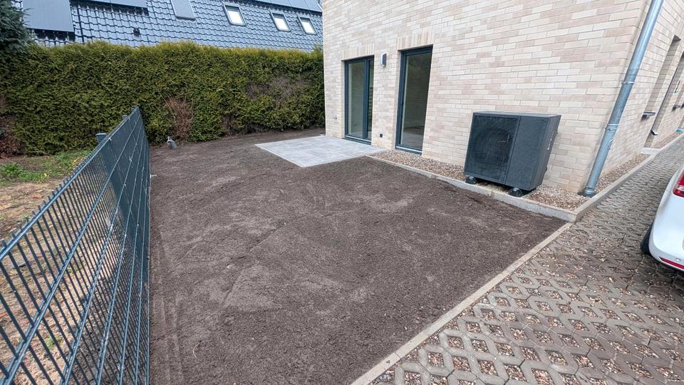 Neubau Erstbezug: Doppelhaushälfte 4 Zimmer 80qm ab 15.01.01.02. 4 zimmer