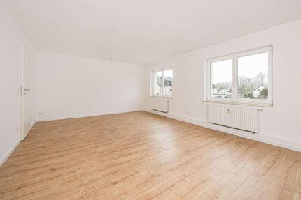 Wohnung Borna - 3 Zimmer, 74 m&sup2;, 660&euro; | Angebot:26545939