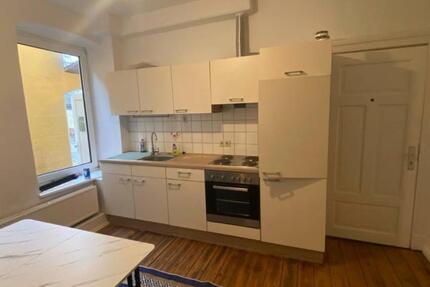 Wohnung Flensburg Altstadt - 3 Zimmer, 80 m&sup2;, 640&euro; | Angebot:25974155