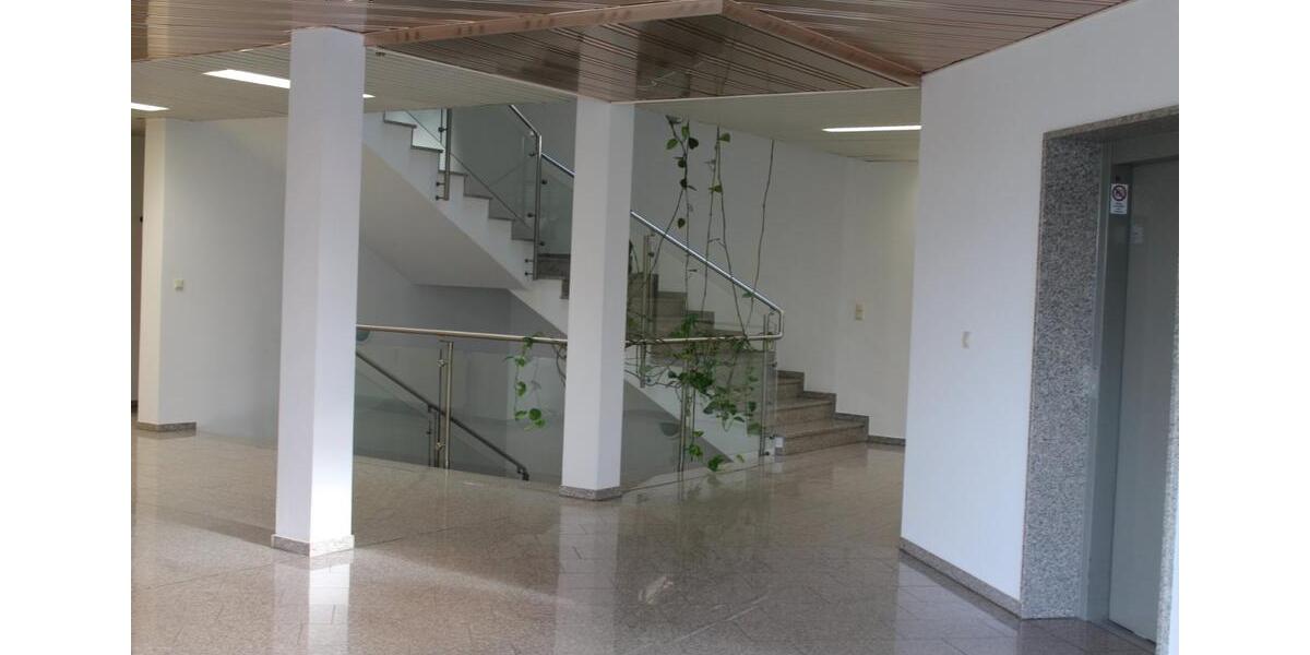 Bürotrakt mit 4 Räumen + Flur als All-In-Miete in Marl ca. 100m² zimmer