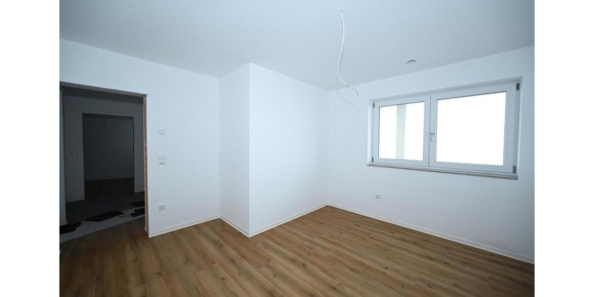 Etagenwohnung Seubersdorf in der Oberpfalz - 4 Zimmer, 123 m&sup2;, 1.190&euro; | Angebot:24534553