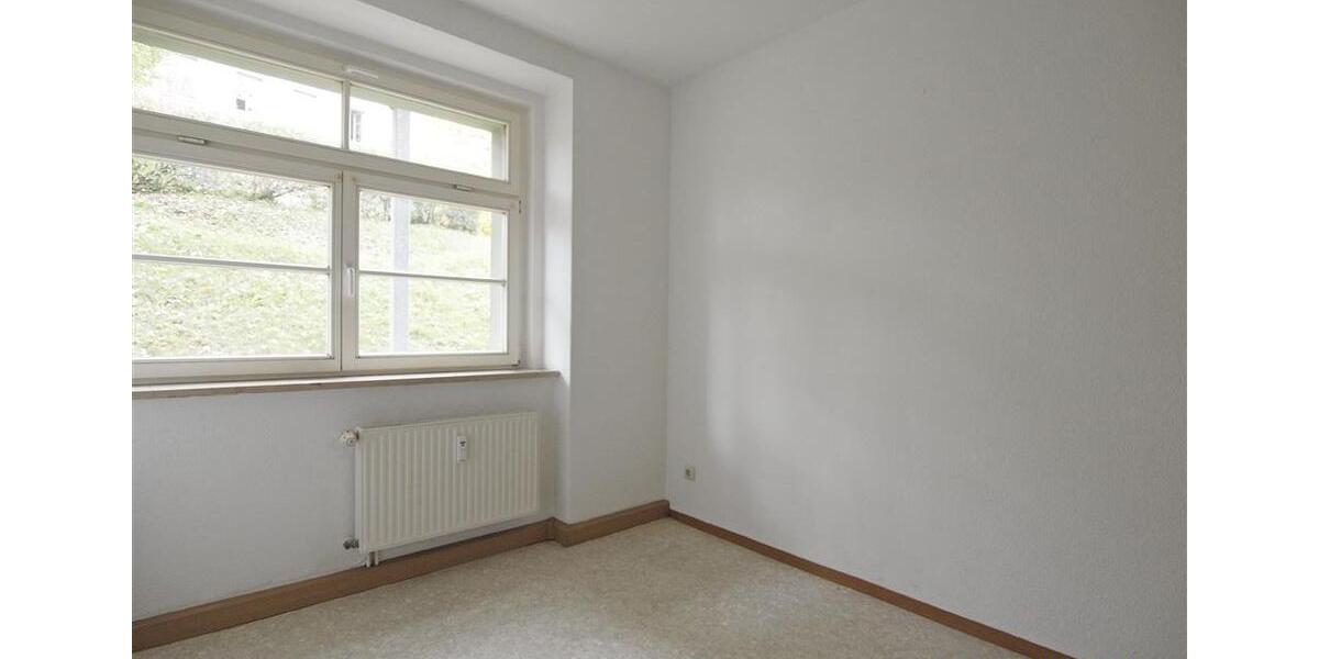 Erdgeschoßwohnung Frankenberg (Sachsen) - 3 Zimmer, 79 m&sup2;, 395&euro; | Angebot:26147880