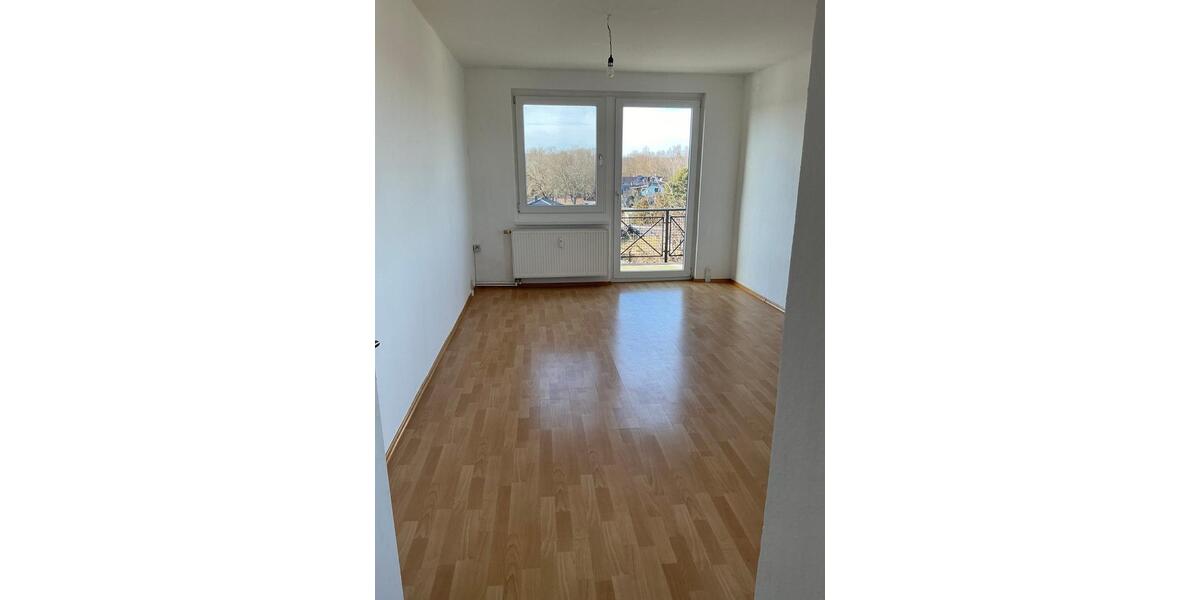 Etagenwohnung Frankfurt (Oder) Booßen - 4 Zimmer, 77 m&sup2;, 713&euro; | Angebot:25329396
